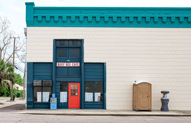 Best Construction site porta potty rental  in Owensville, MO